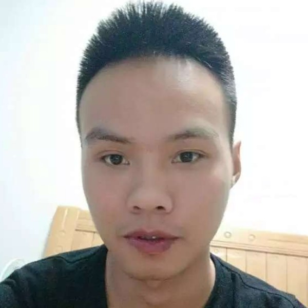 面包踢温柔的照片