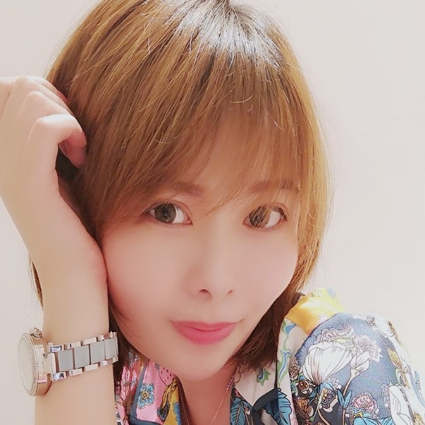 Anita-Y的照片