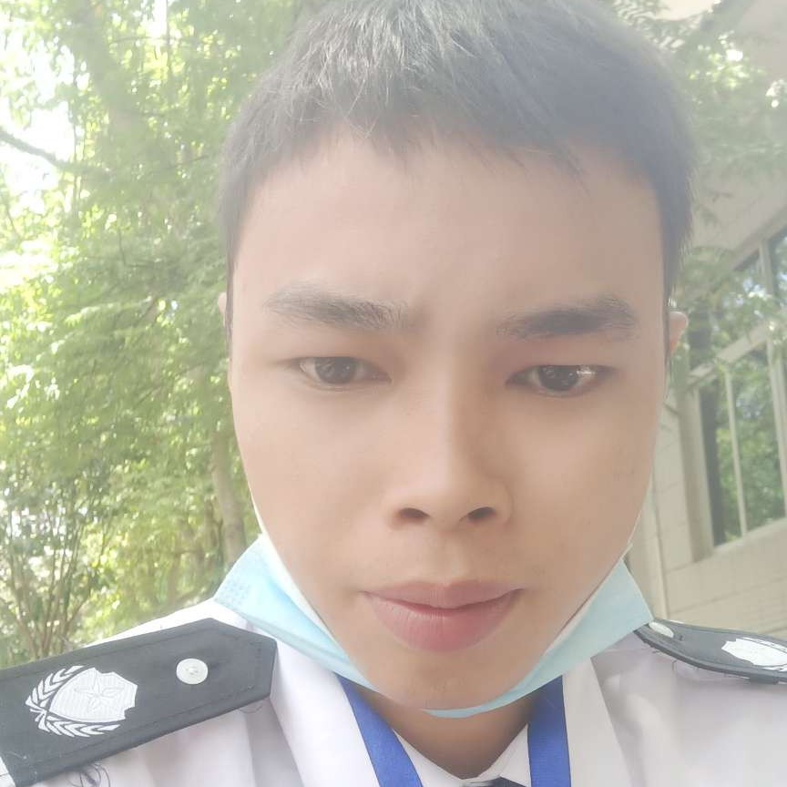 完美泪了钢铁侠的照片