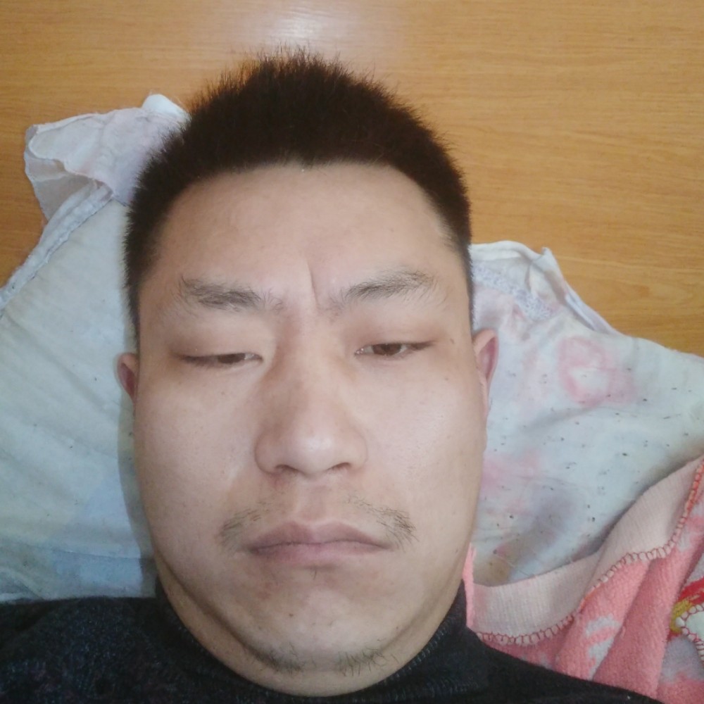 矮小银耳汤的照片