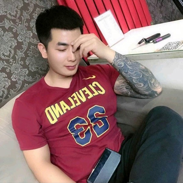 隔壁老樊。的照片
