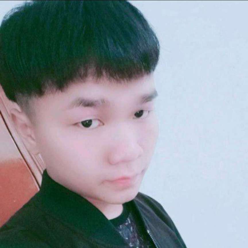 黄兴华，的照片
