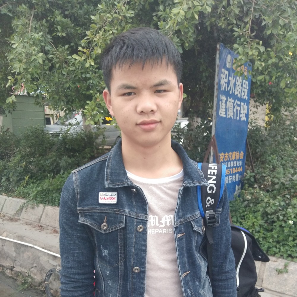 青衫落的照片