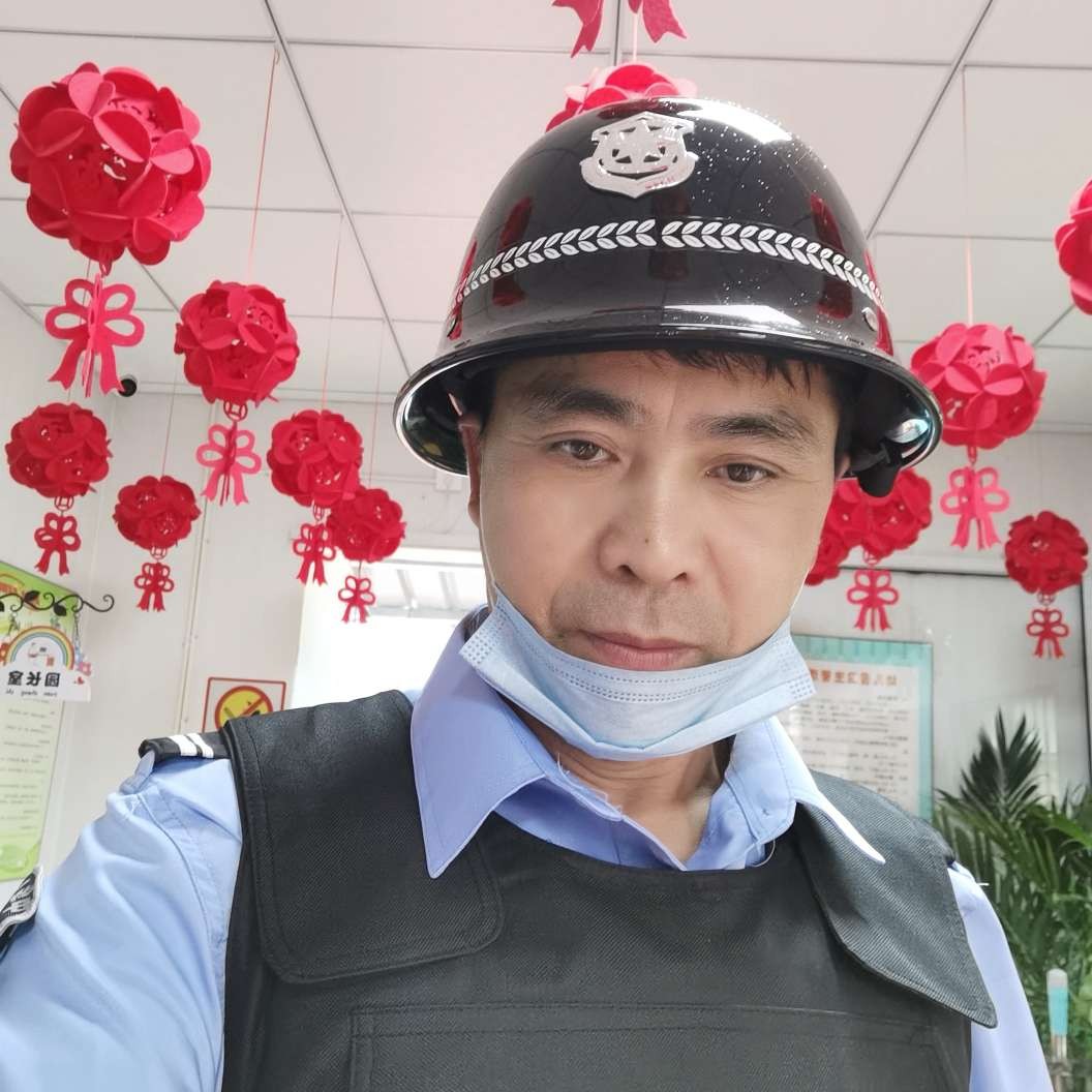 迷离挽手绝影的照片