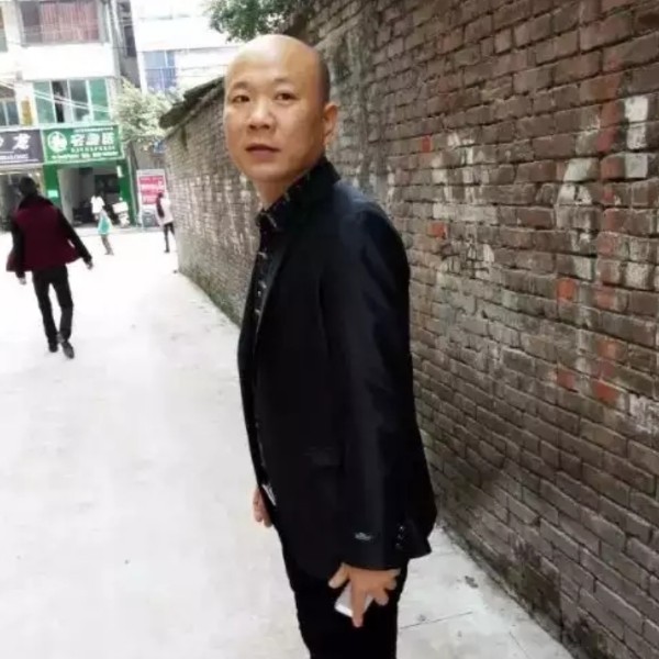 aa等待你的出现～的照片