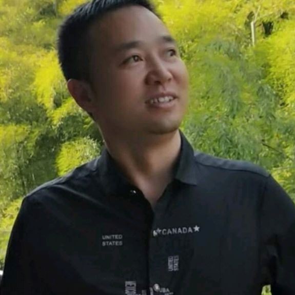 心灵美蹙眉翅膀的照片