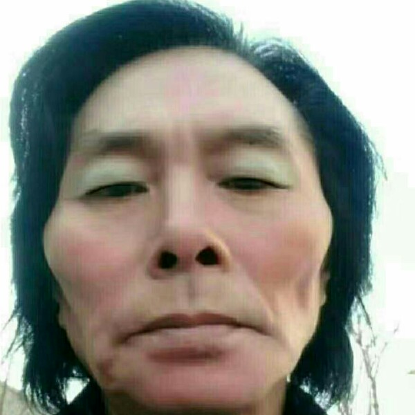 大胆蹁跹洛尘的照片