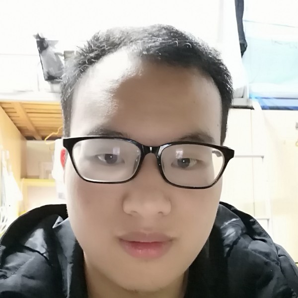 白云多么怕孤独的照片