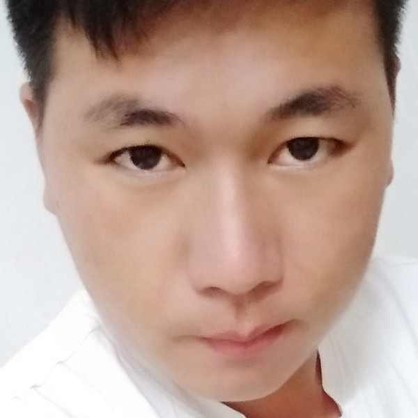 青青与灰太狼的照片