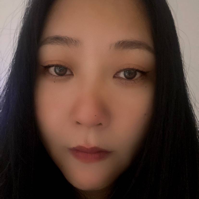 调皮吃醋鼠标的照片