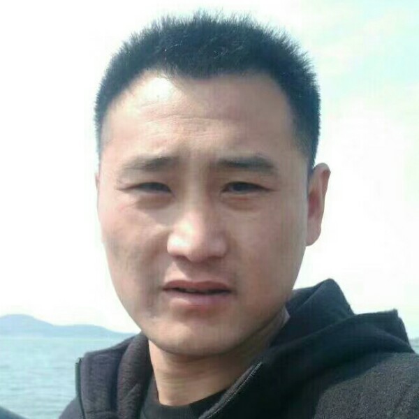 张胜虎的照片