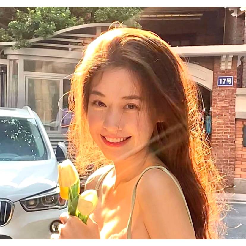 口红踢甜甜的照片