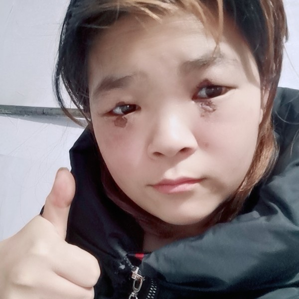 秋颜那大方的照片