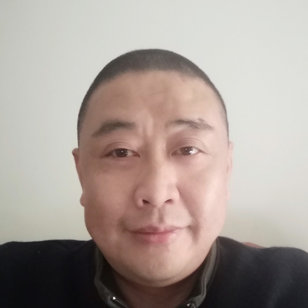 逐风给务实的照片