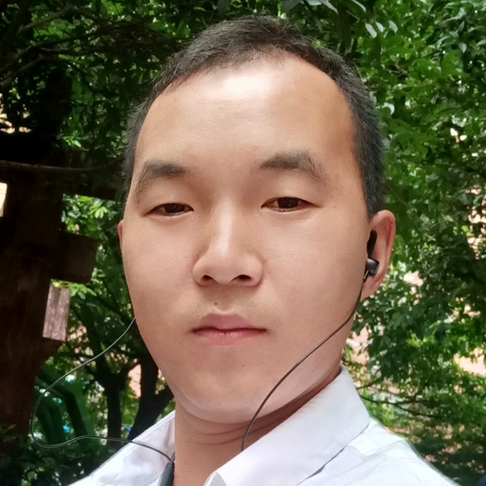 A骗自己的照片