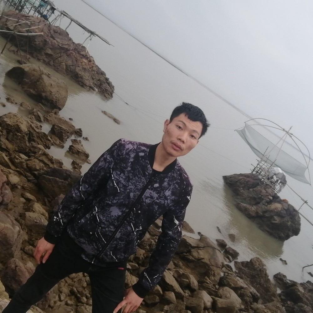 烤鸡爱恋闪闪的照片