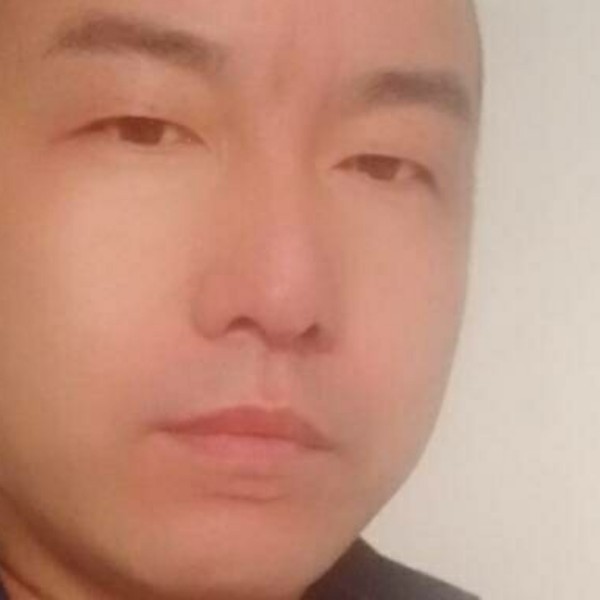 外套泪了感性的照片