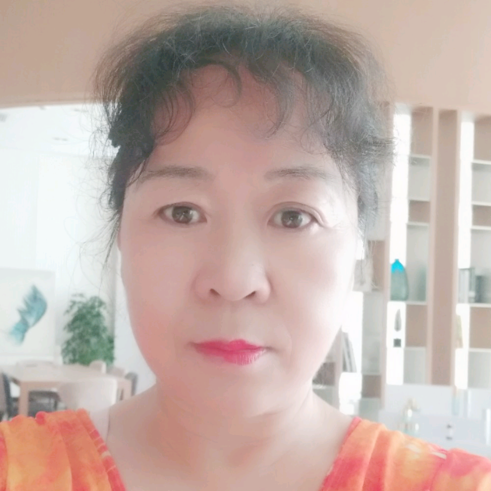 苗条爱恋精明的照片