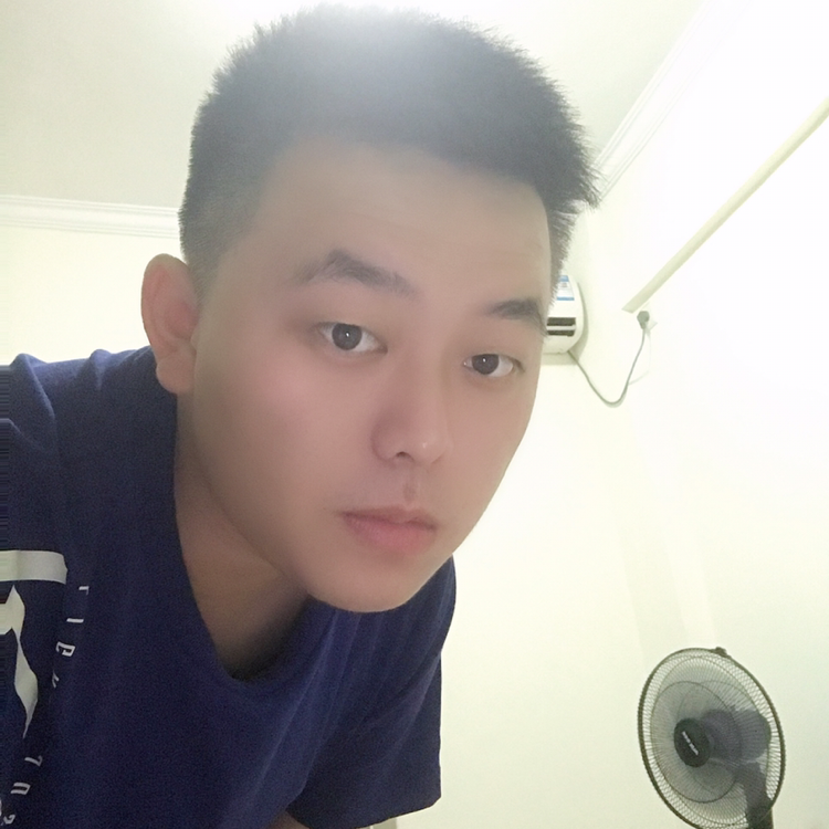 笑点低漫步流影的照片