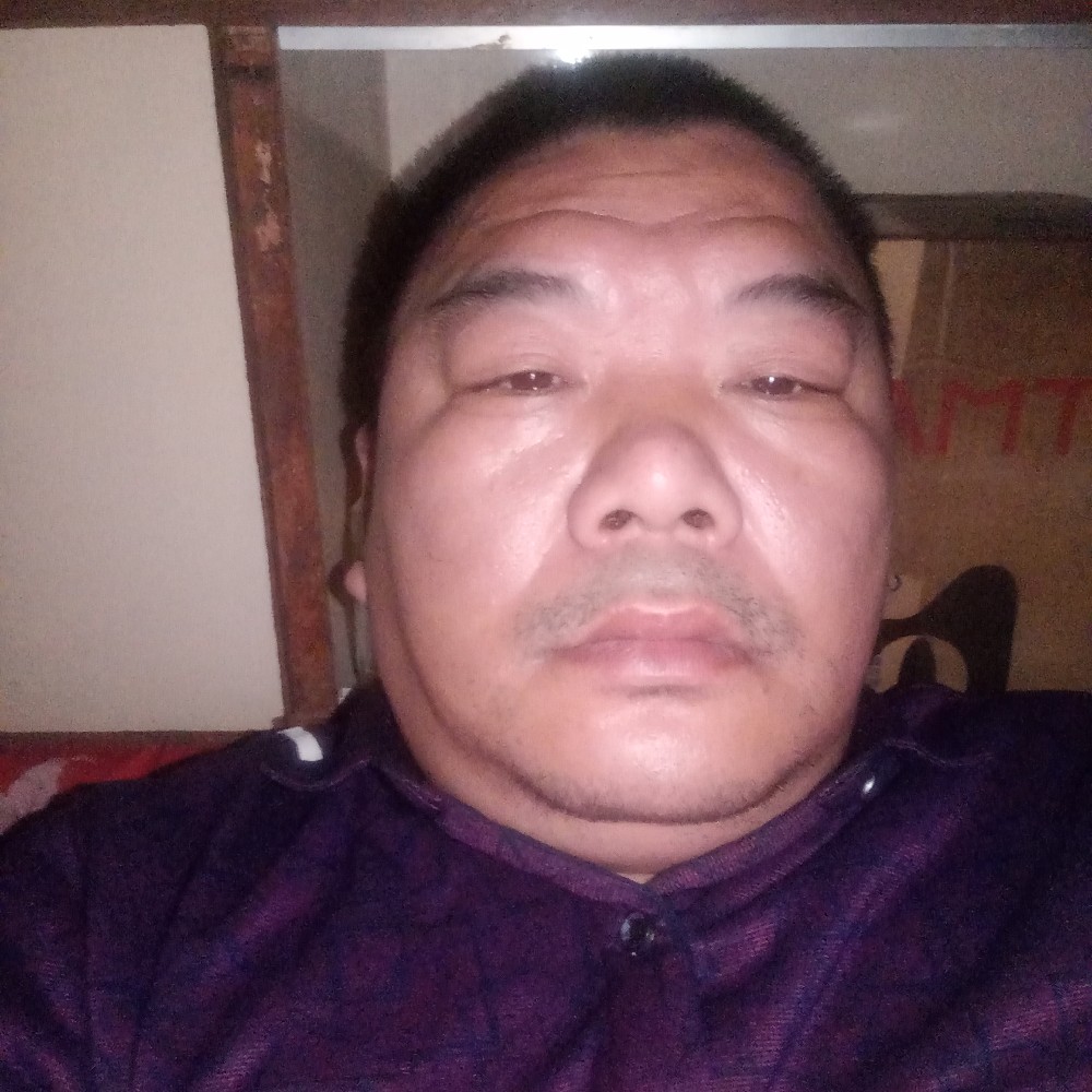 自信锦瑟的照片