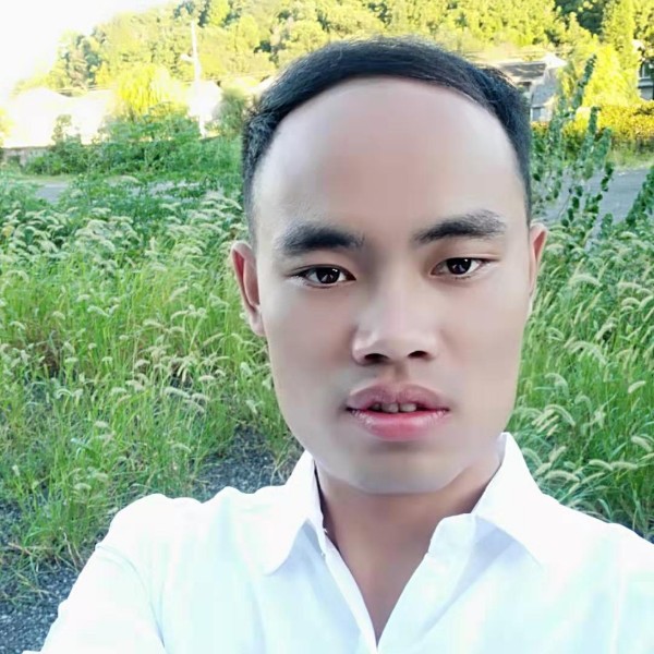 露邢的照片