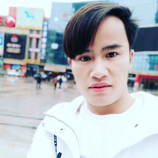 龙少❤的照片