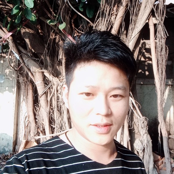 大船黯然的照片