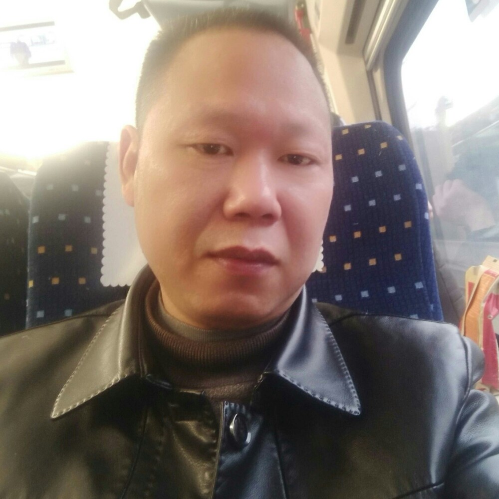 野狼一个人的照片