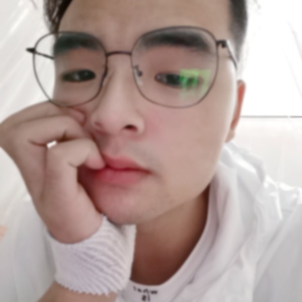 贰玖十七的照片