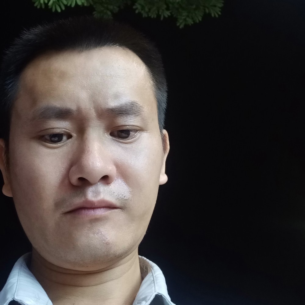 庞福的照片