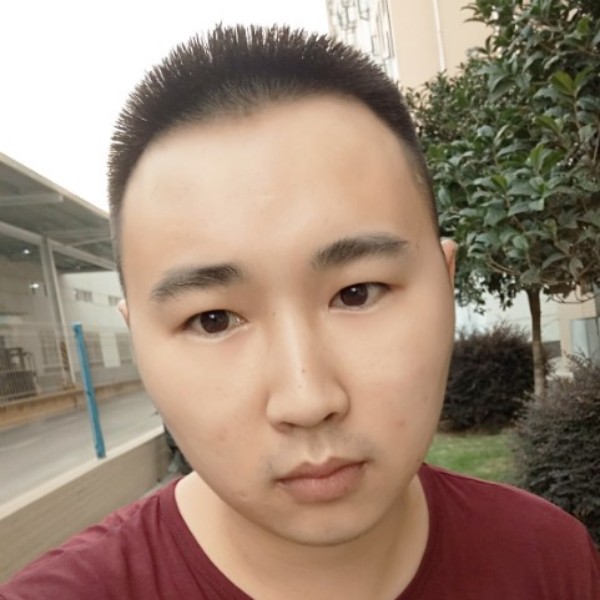 一个人的夜景的照片