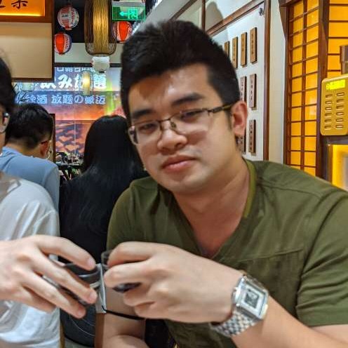 炖冬菇的照片