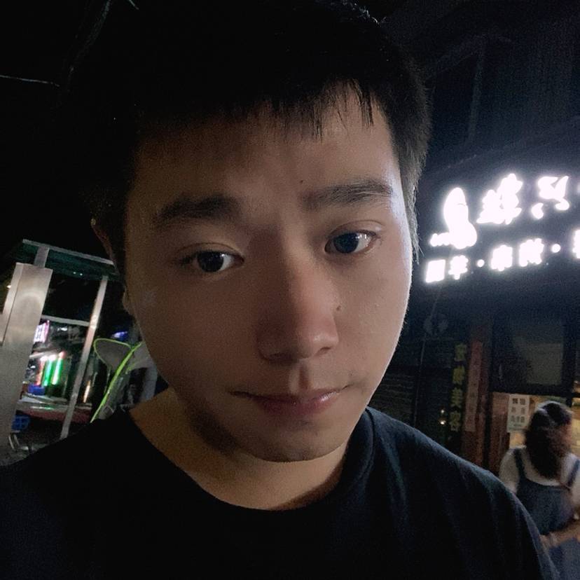 以与的照片