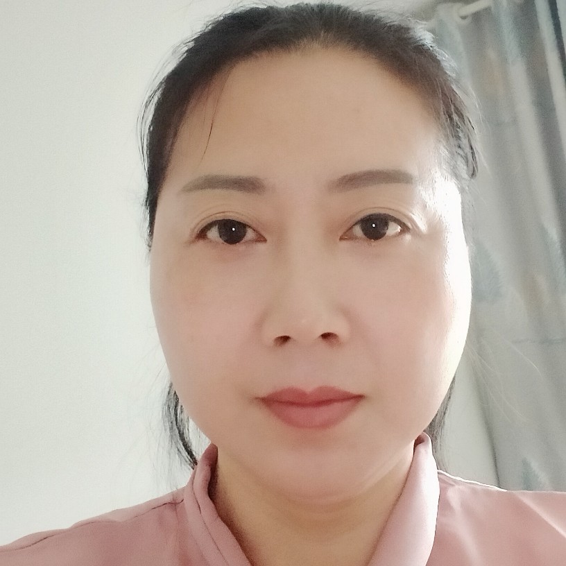 认真凝眸向日葵的照片