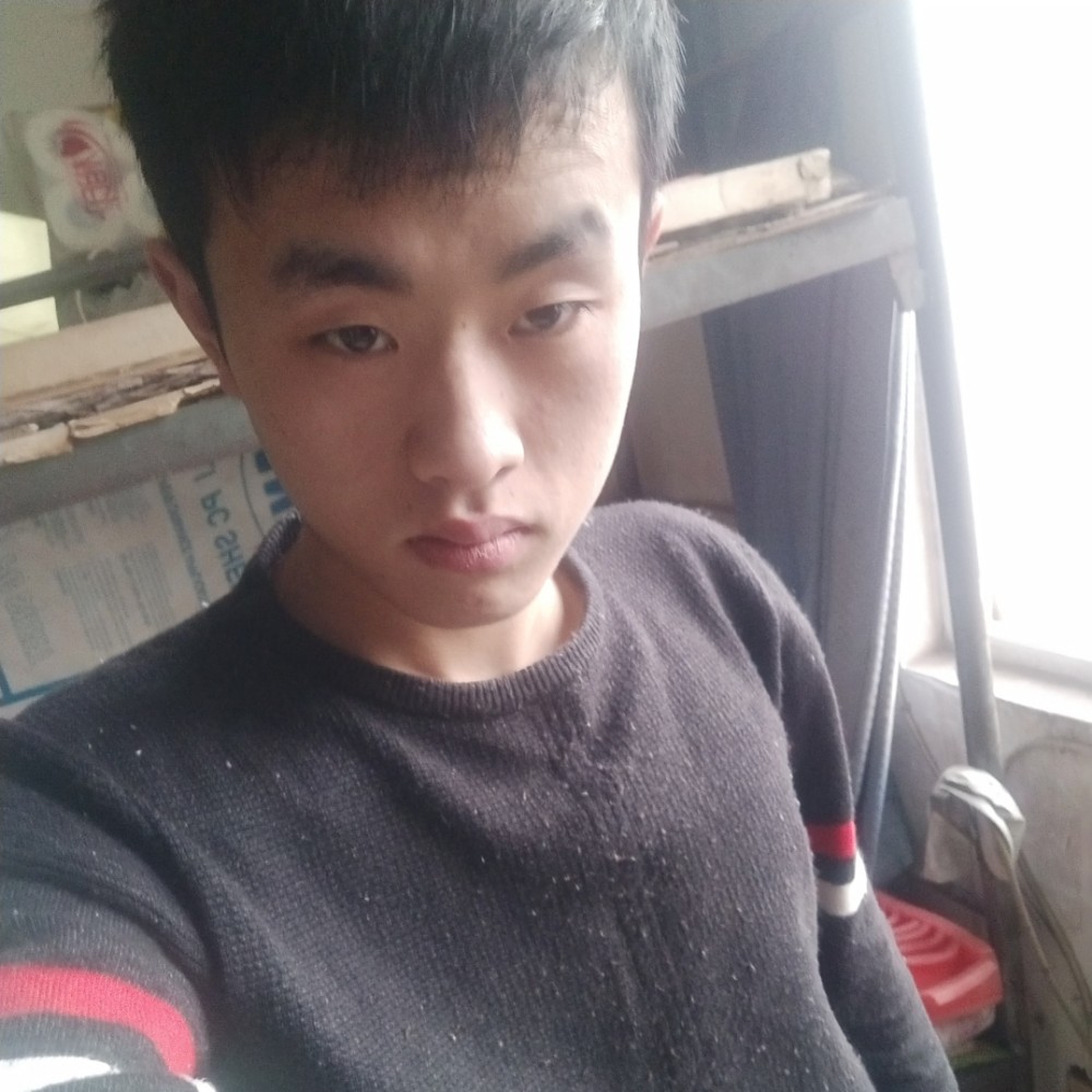 方盒给漠然的照片