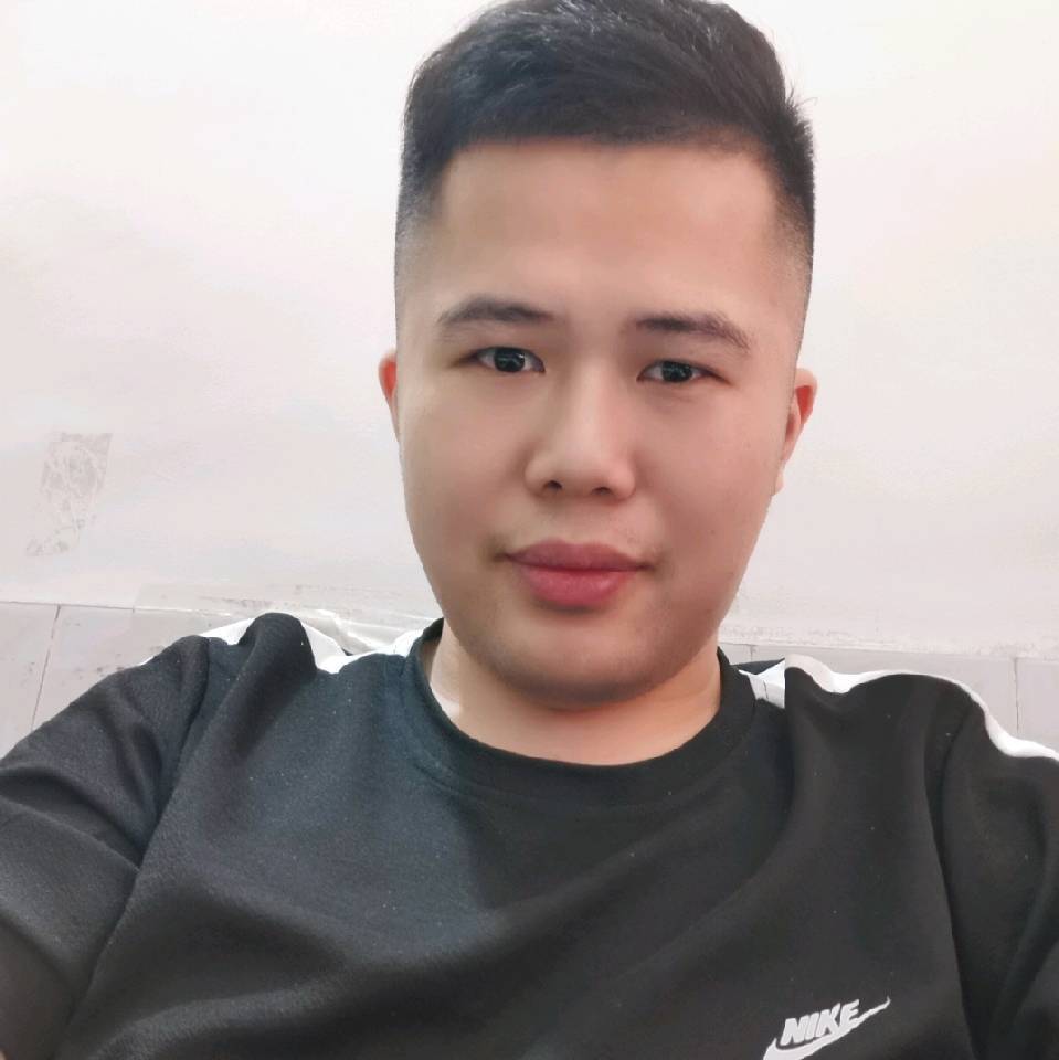 一只超人的照片