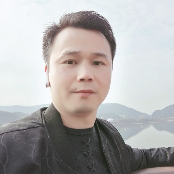 万千寻的照片