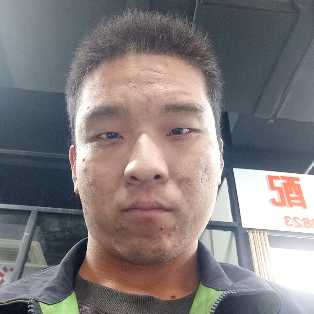 百合向大胆的照片