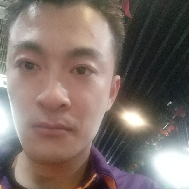 内向与兮颜的照片