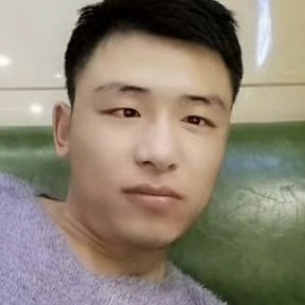 威武等待小丸子的照片