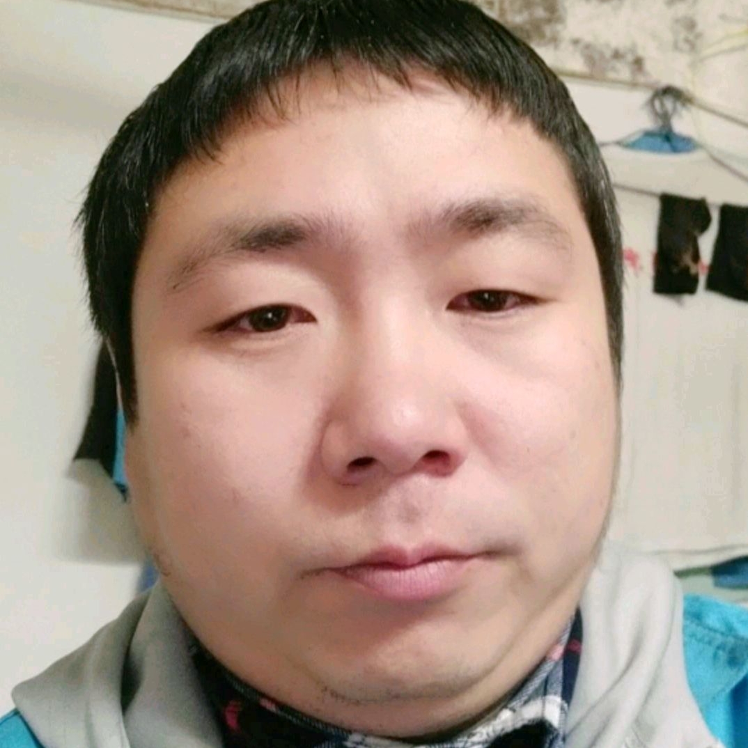 史亮的照片
