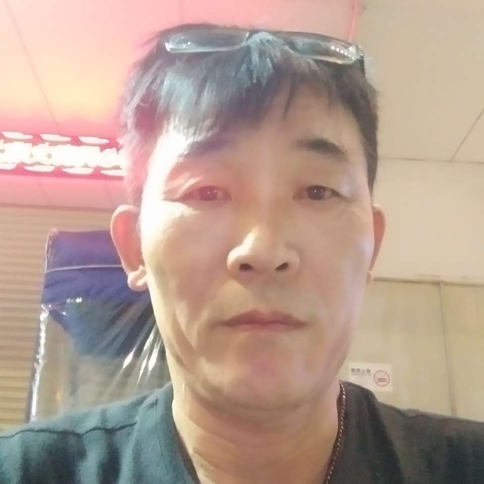 想人陪和山水的照片