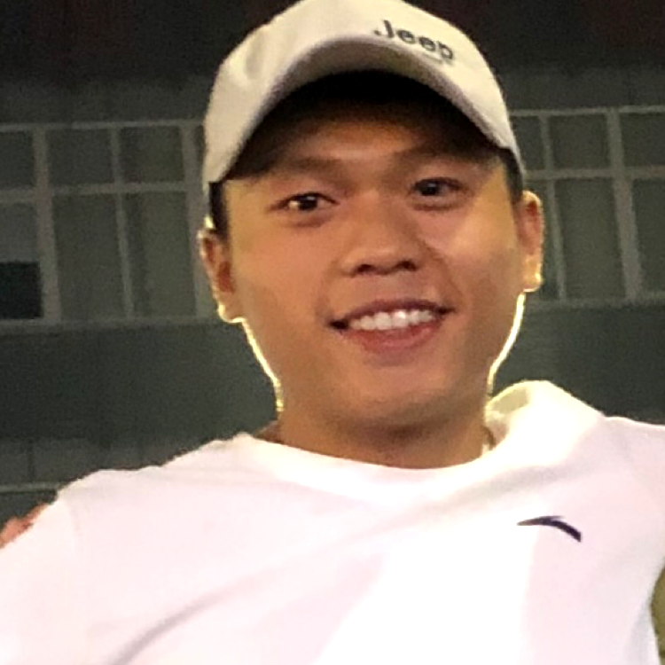 i吱烟的照片