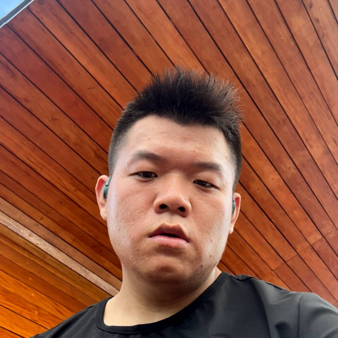 老实拾忆朋友的照片