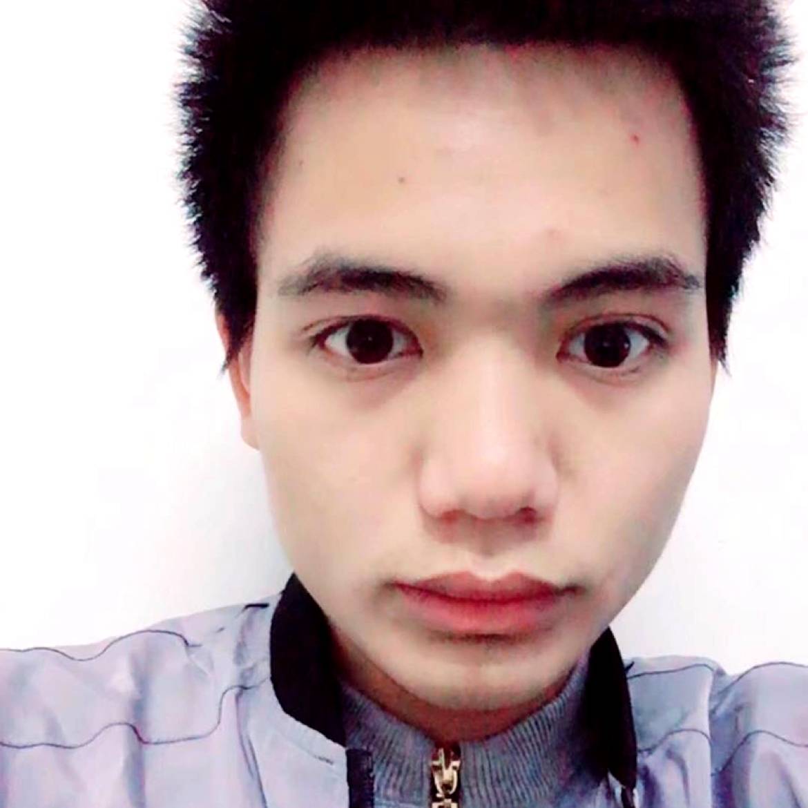 秦小的照片