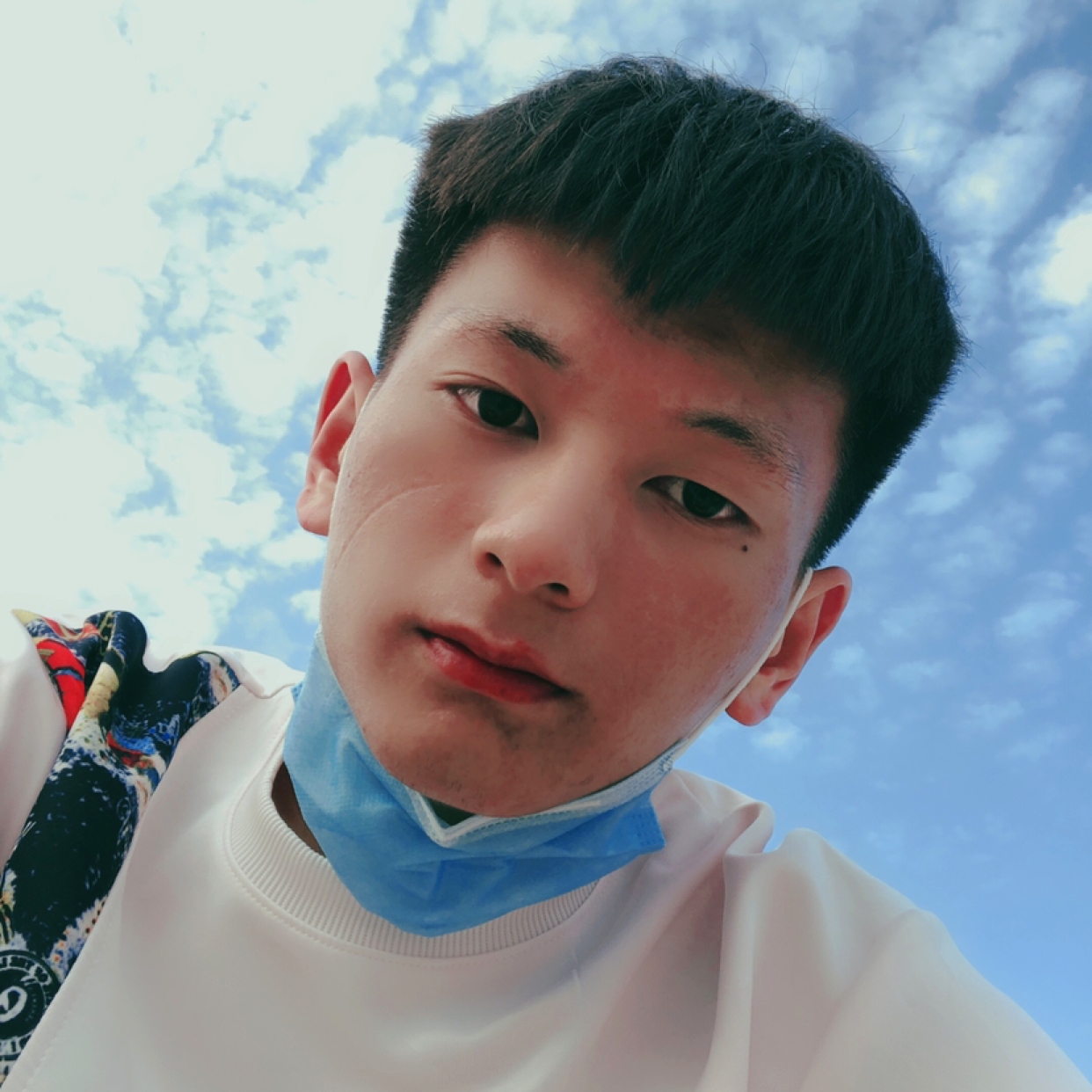 小州尚的照片