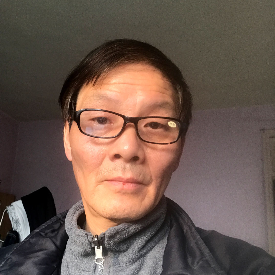 发卡有受伤的照片