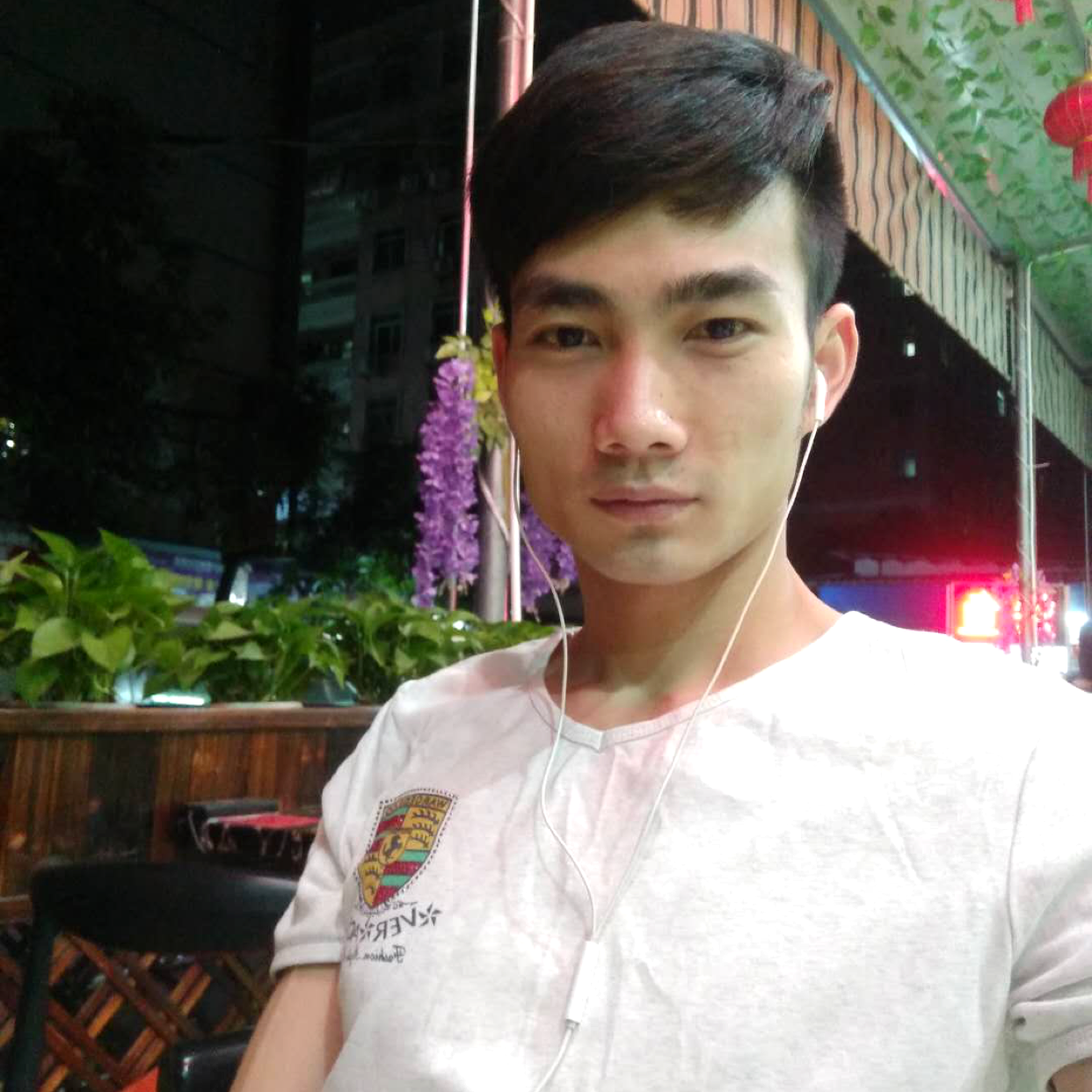 沉静和雨的照片