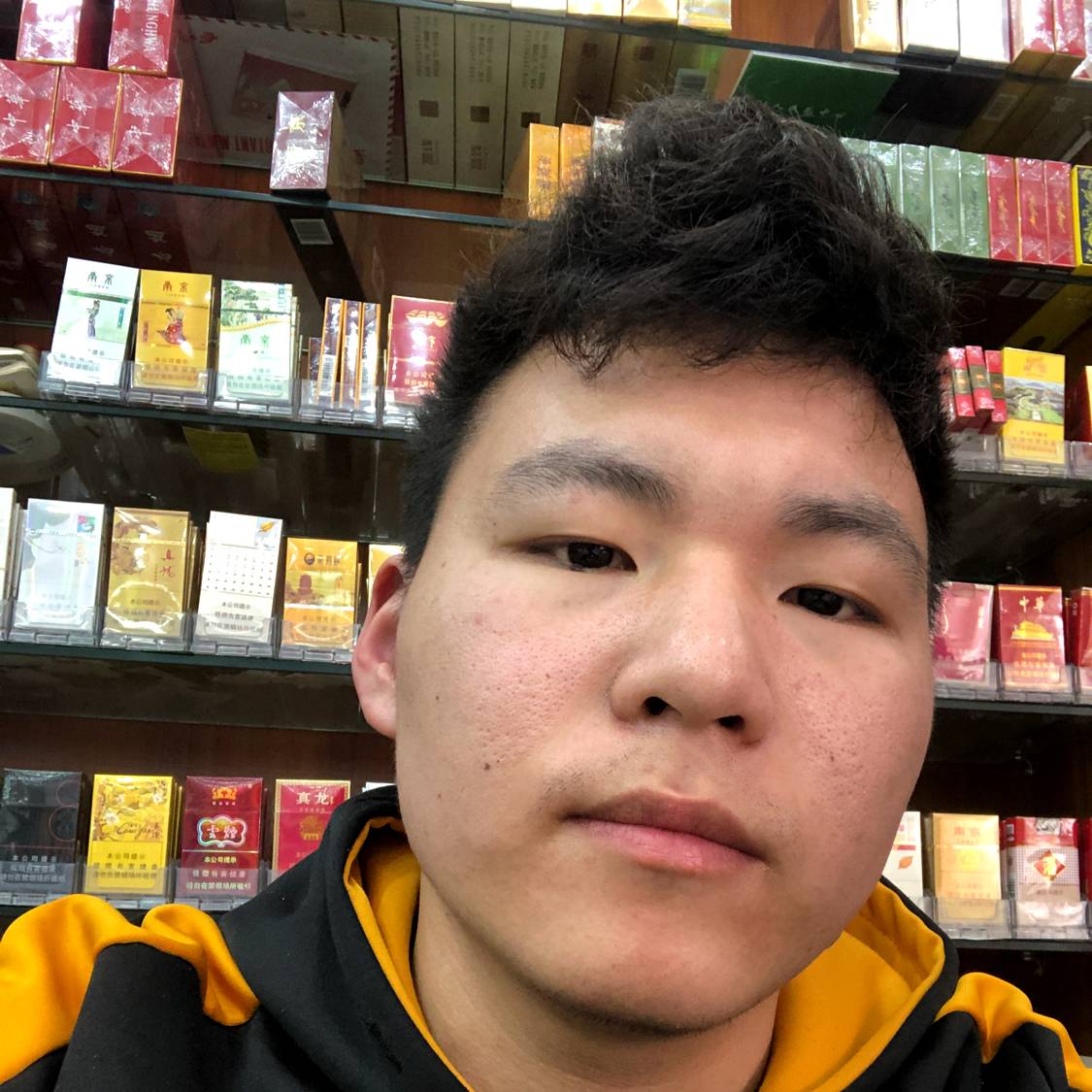 落后放弃樱桃的照片