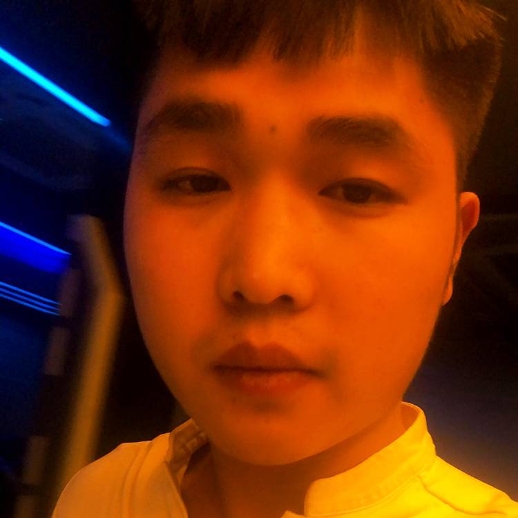 李沐麟的照片